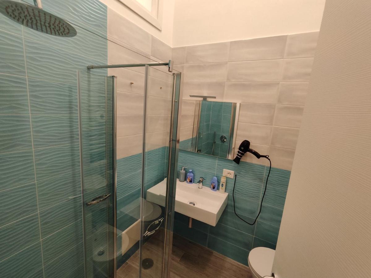 B&B Il Regno Delle Due Sicilie เนเปิลส์ ภายนอก รูปภาพ